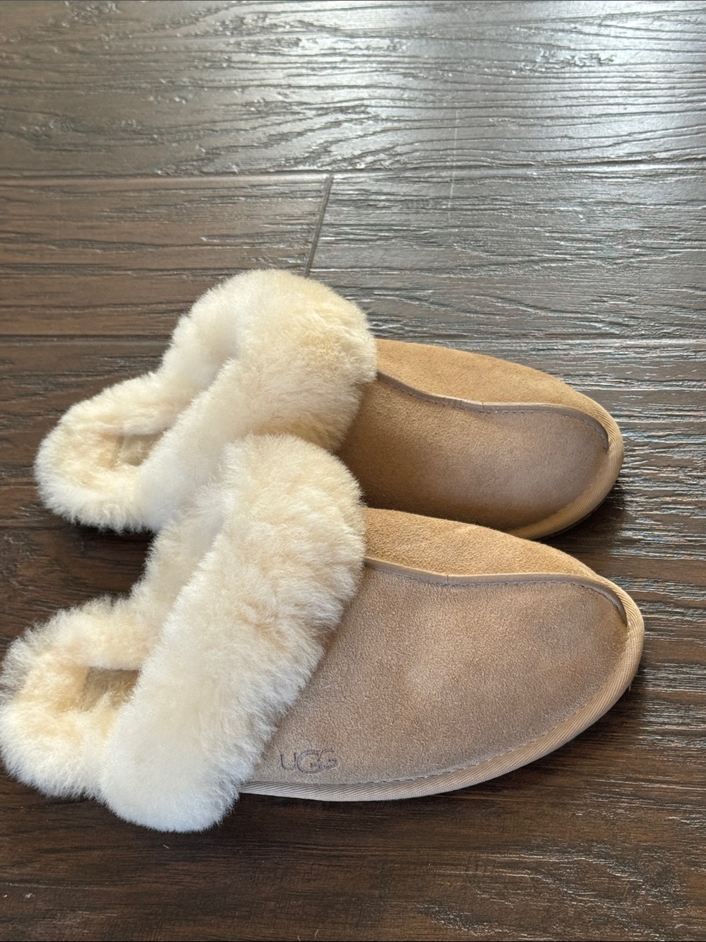 UGG Sand/Shearling Slide Slippers - Picture 3 of 9